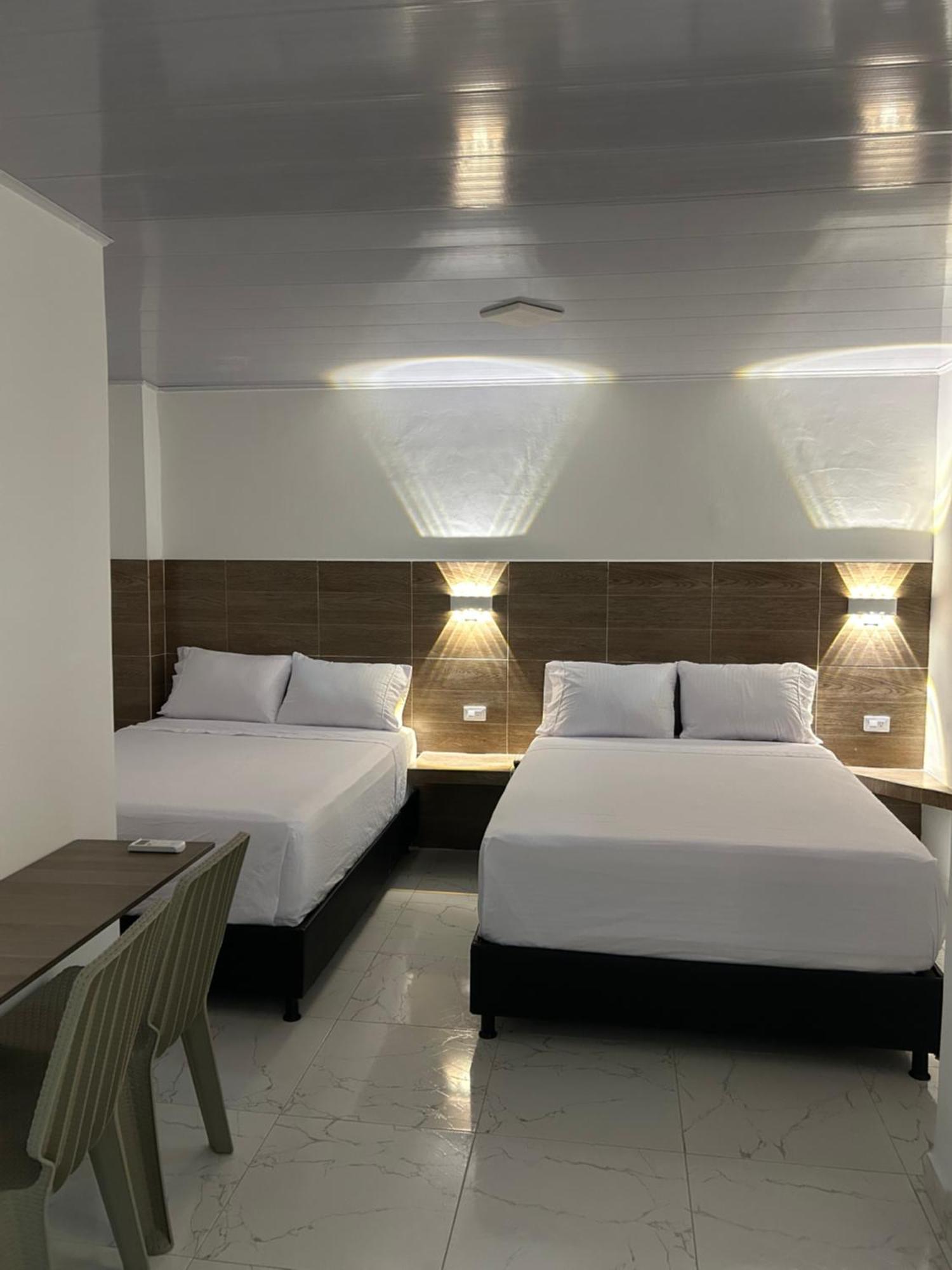 Hotel Brisas Del Mar Santa Marta  Exteriör bild